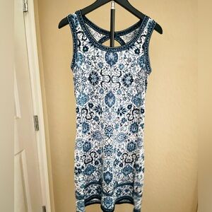 Max Studio White & Navy Patterned Midi Dress